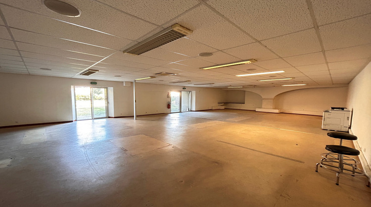 Ma-Cabane - Vente Divers PIERRELATTE, 300 m²