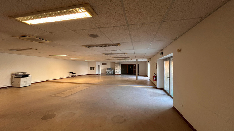 Ma-Cabane - Vente Divers PIERRELATTE, 300 m²