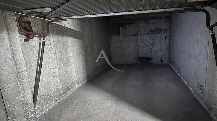 Ma-Cabane - Vente Divers POISSY, 12 m²