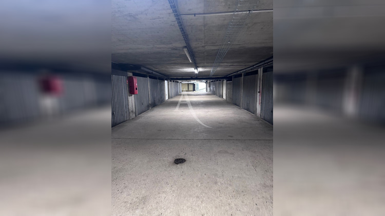 Ma-Cabane - Vente Divers POISSY, 12 m²
