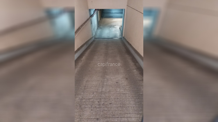 Ma-Cabane - Vente Divers POITIERS, 16 m²