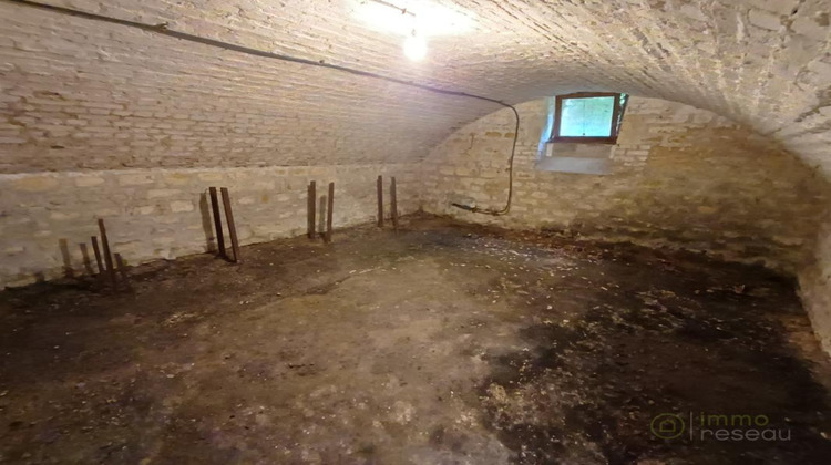 Ma-Cabane - Vente Divers POURU SAINT REMY, 233 m²