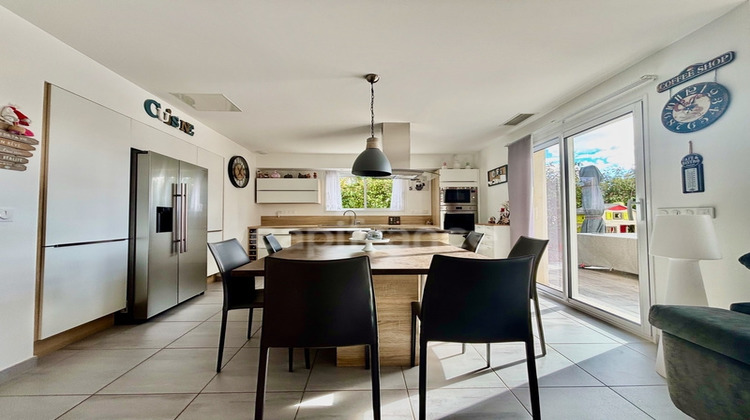 Ma-Cabane - Vente Divers POUSSAN, 140 m²