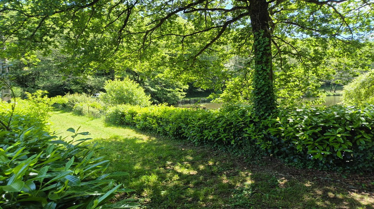 Ma-Cabane - Vente Divers PRESSIGNAC, 18994 m²