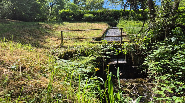 Ma-Cabane - Vente Divers PRESSIGNAC, 18994 m²