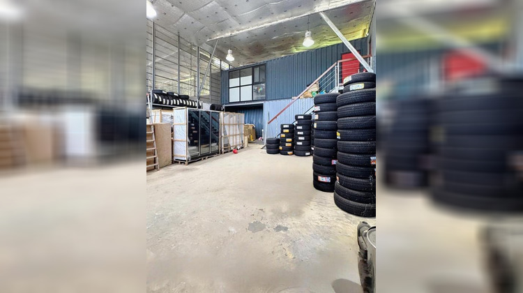 Ma-Cabane - Vente Divers REMIRE MONTJOLY, 1934 m²