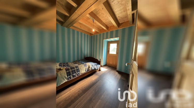 Ma-Cabane - Vente Divers Rochefort-Montagne, 148 m²