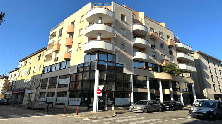 Ma-Cabane - Vente Divers Romans-sur-Isère, 97 m²