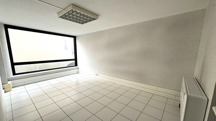Ma-Cabane - Vente Divers Romans-sur-Isère, 97 m²