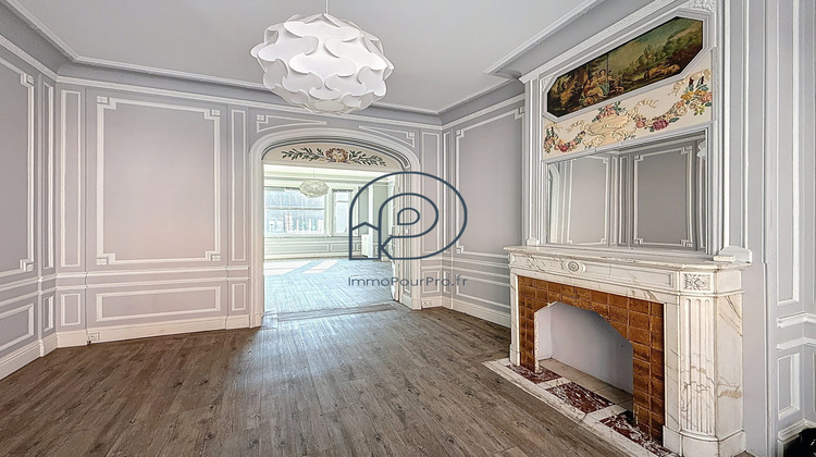 Ma-Cabane - Vente Divers Roubaix, 61 m²