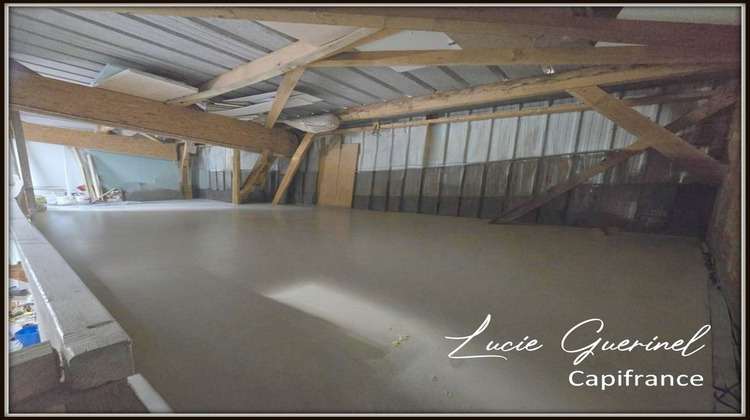 Ma-Cabane - Vente Divers ROUGE, 200 m²