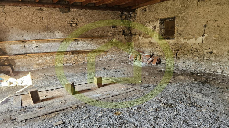 Ma-Cabane - Vente Divers RUFFEC, 44 m²