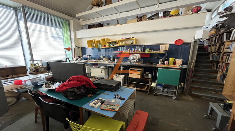 Ma-Cabane - Vente Divers Saint-Étienne, 156 m²