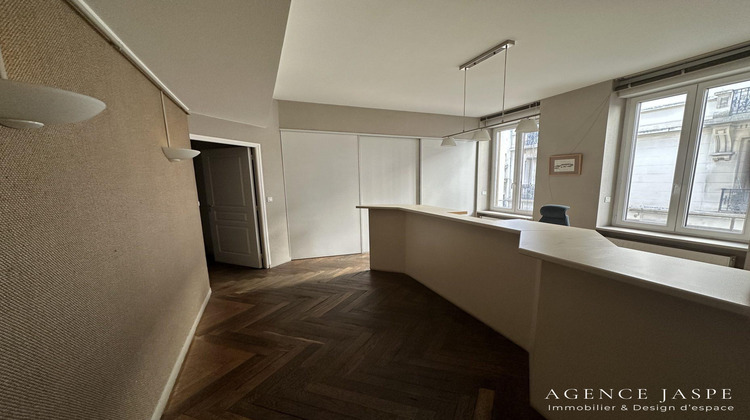Ma-Cabane - Vente Divers Saint-Étienne, 128 m²
