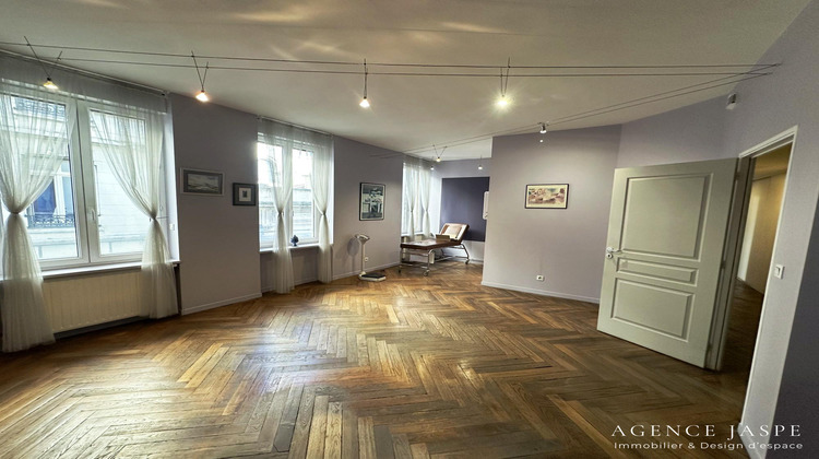 Ma-Cabane - Vente Divers Saint-Étienne, 128 m²