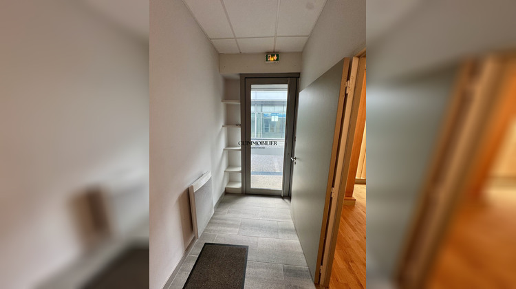 Ma-Cabane - Vente Divers Saint-Étienne, 65 m²