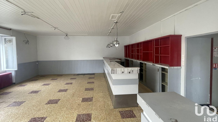 Ma-Cabane - Vente Divers Saint-Étienne-de-Mer-Morte, 185 m²