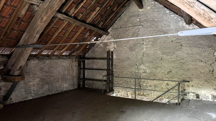 Ma-Cabane - Vente Divers SAINT AMAND MONTROND, 0 m²