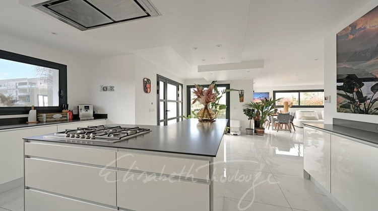 Ma-Cabane - Vente Divers SAINT BRES, 118 m²