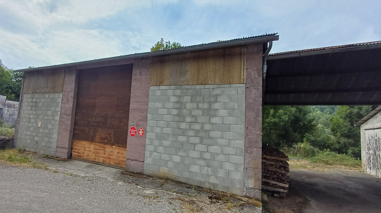 Ma-Cabane - Vente Divers Saint-Chamant, 575 m²