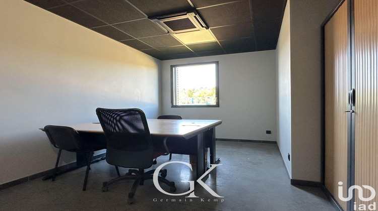 Ma-Cabane - Vente Divers Saint-Clair-de-la-Tour, 550 m²