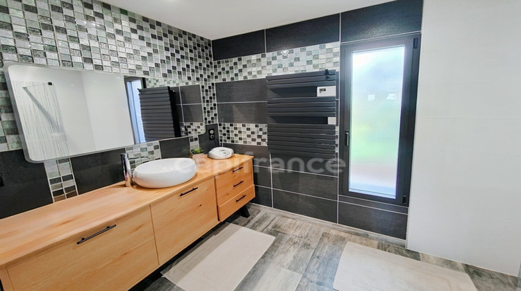 Ma-Cabane - Vente Divers SAINT CYR, 130 m²