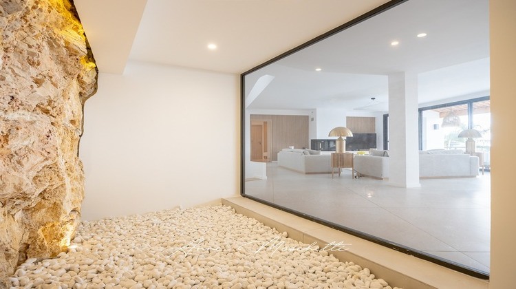 Ma-Cabane - Vente Divers SAINT CYR SUR MER, 450 m²