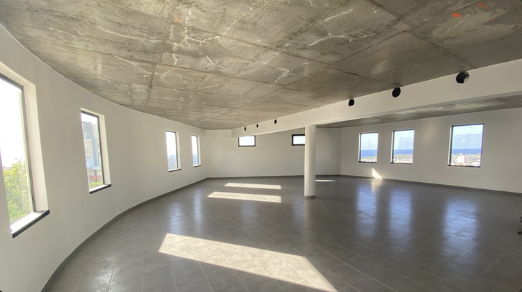 Ma-Cabane - Vente Divers Saint-Denis, 224 m²