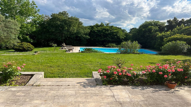 Ma-Cabane - Vente Divers SAINT DENIS DE PILE, 200 m²