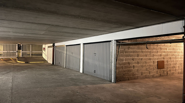 Ma-Cabane - Vente Divers SAINT-ETIENNE, 0 m²