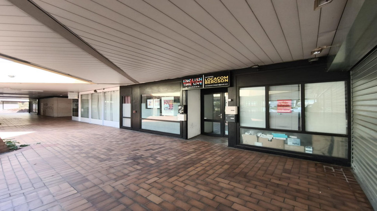 Ma-Cabane - Vente Divers Saint-Etienne, 175 m²