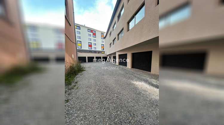 Ma-Cabane - Vente Divers SAINT ETIENNE, 25 m²