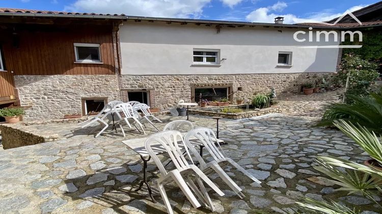 Ma-Cabane - Vente Divers Saint-Galmier, 276 m²