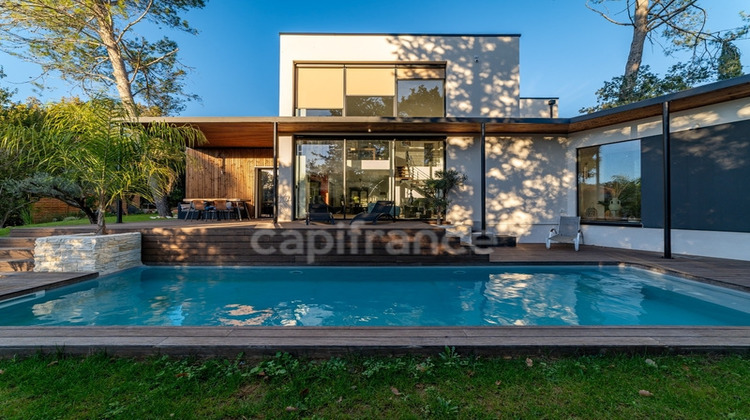 Ma-Cabane - Vente Divers SAINT GELY DU FESC, 220 m²