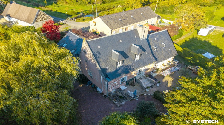 Ma-Cabane - Vente Divers SAINT GERMAIN DU PUY, 183 m²