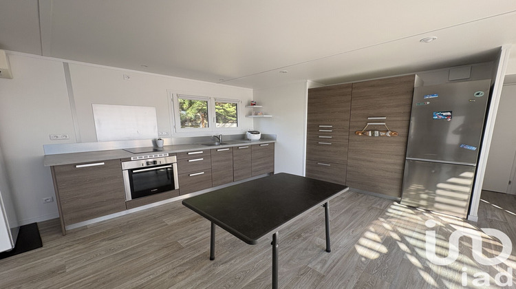 Ma-Cabane - Vente Divers Saint-Hilaire-de-Riez, 64 m²