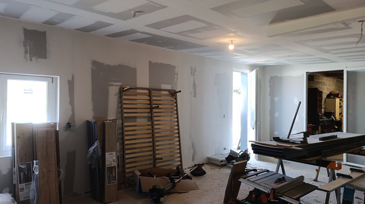 Ma-Cabane - Vente Divers SAINT-JEAN-BREVELAY, 295 m²