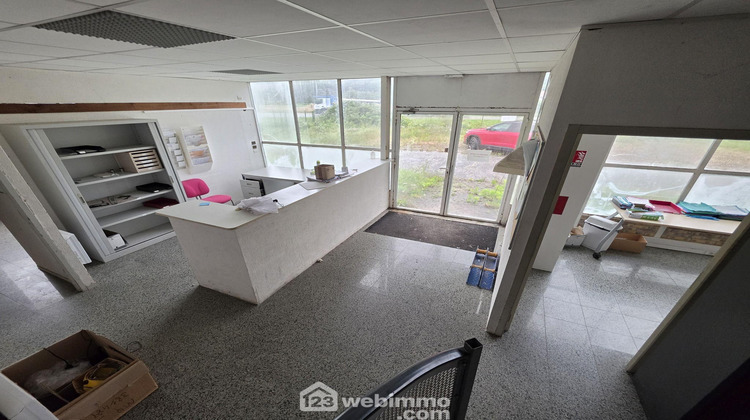 Ma-Cabane - Vente Divers Saint-Jean-d'Illac, 230 m²