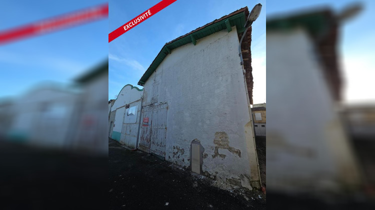 Ma-Cabane - Vente Divers SAINT JEAN D ANGELY, 0 m²