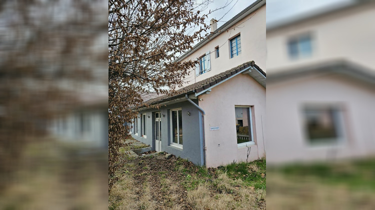 Ma-Cabane - Vente Divers Saint-Jean-de-Moirans, 628 m²