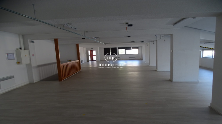 Ma-Cabane - Vente Divers Saint-Junien, 700 m²