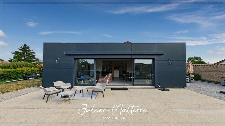 Ma-Cabane - Vente Divers SAINT JUST SAINT RAMBERT, 147 m²