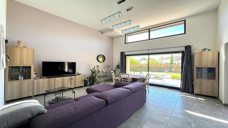 Ma-Cabane - Vente Divers SAINT LAURENT DES ARBRES, 98 m²