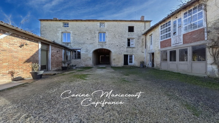Ma-Cabane - Vente Divers SAINT MAIXENT L ECOLE, 238 m²