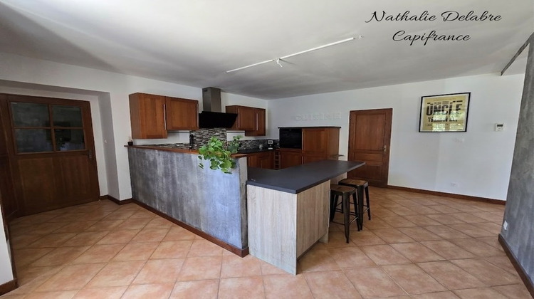 Ma-Cabane - Vente Divers SAINT MAIXENT L ECOLE, 230 m²