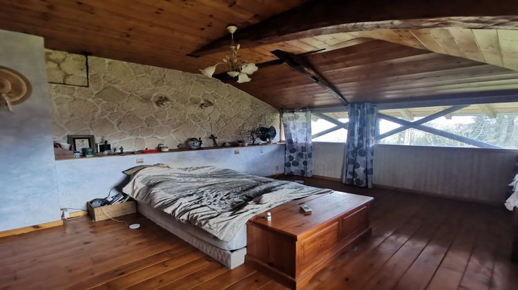 Ma-Cabane - Vente Divers Saint-Martin-le-Châtel, 329 m²