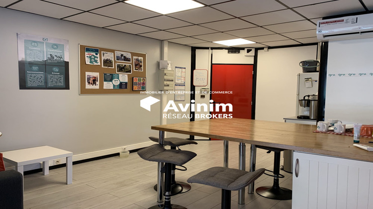 Ma-Cabane - Vente Divers Saint-Martin-le-Vinoux, 262 m²