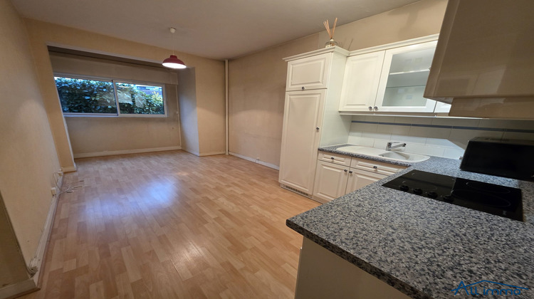 Ma-Cabane - Vente Divers Saint-Maur-des-Fossés, 48 m²