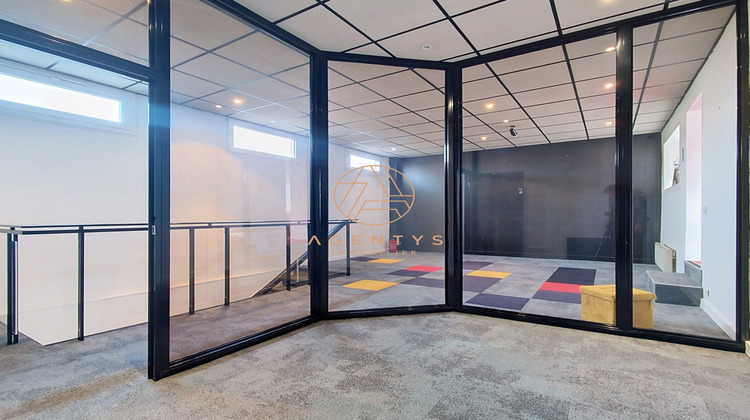 Ma-Cabane - Vente Divers Saint-Maur-des-Fossés, 121 m²