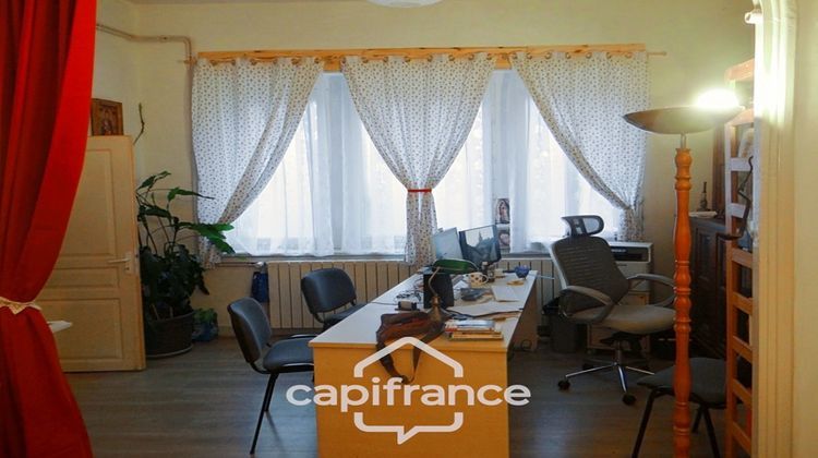 Ma-Cabane - Vente Divers SAINT MAURICE PRES PIONSAT, 217 m²